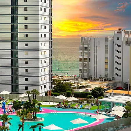 Apolo 5 Near Restaurants 150 Meter From Apartment *