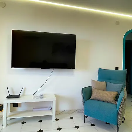 Apolo 5 Near Restaurants 150 Meter From * Calpe